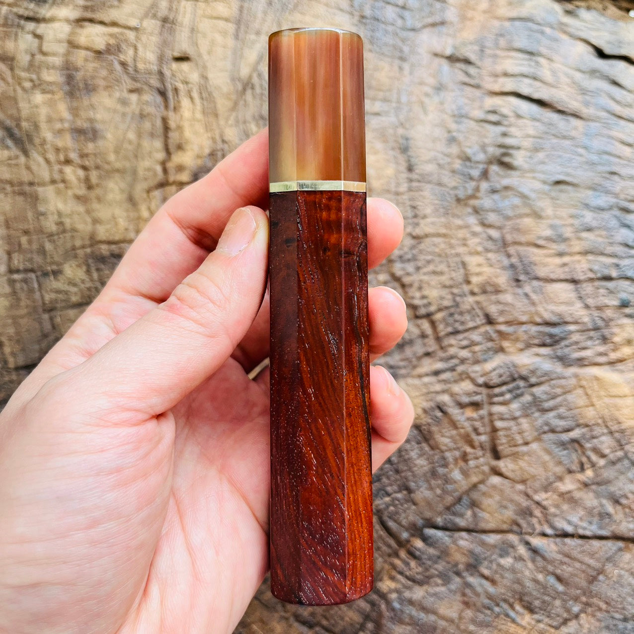 I- Curly Red Rosewood handle with marble and nickel ring - 135mm