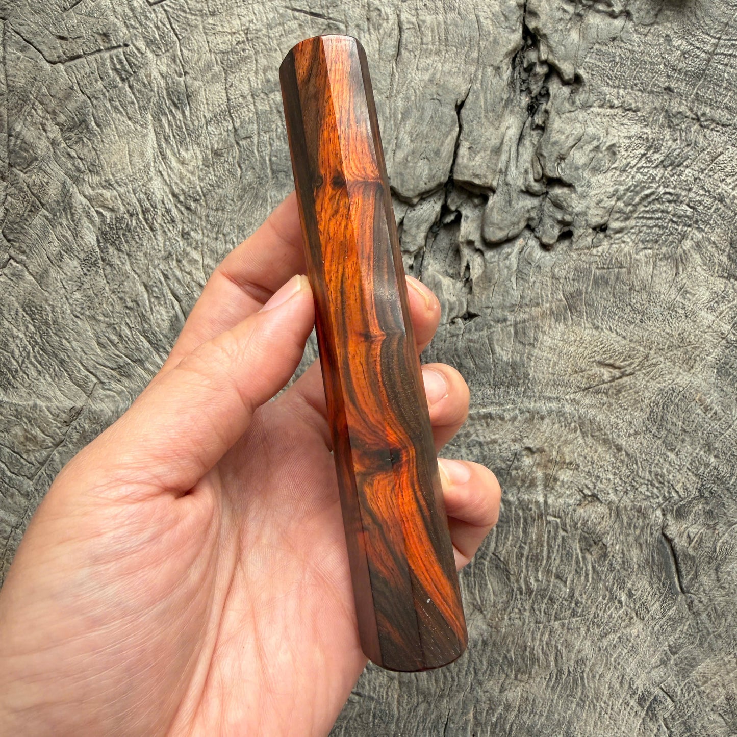 I- 9 Siamese Rosewood Wa handle, Mono - 135mm
