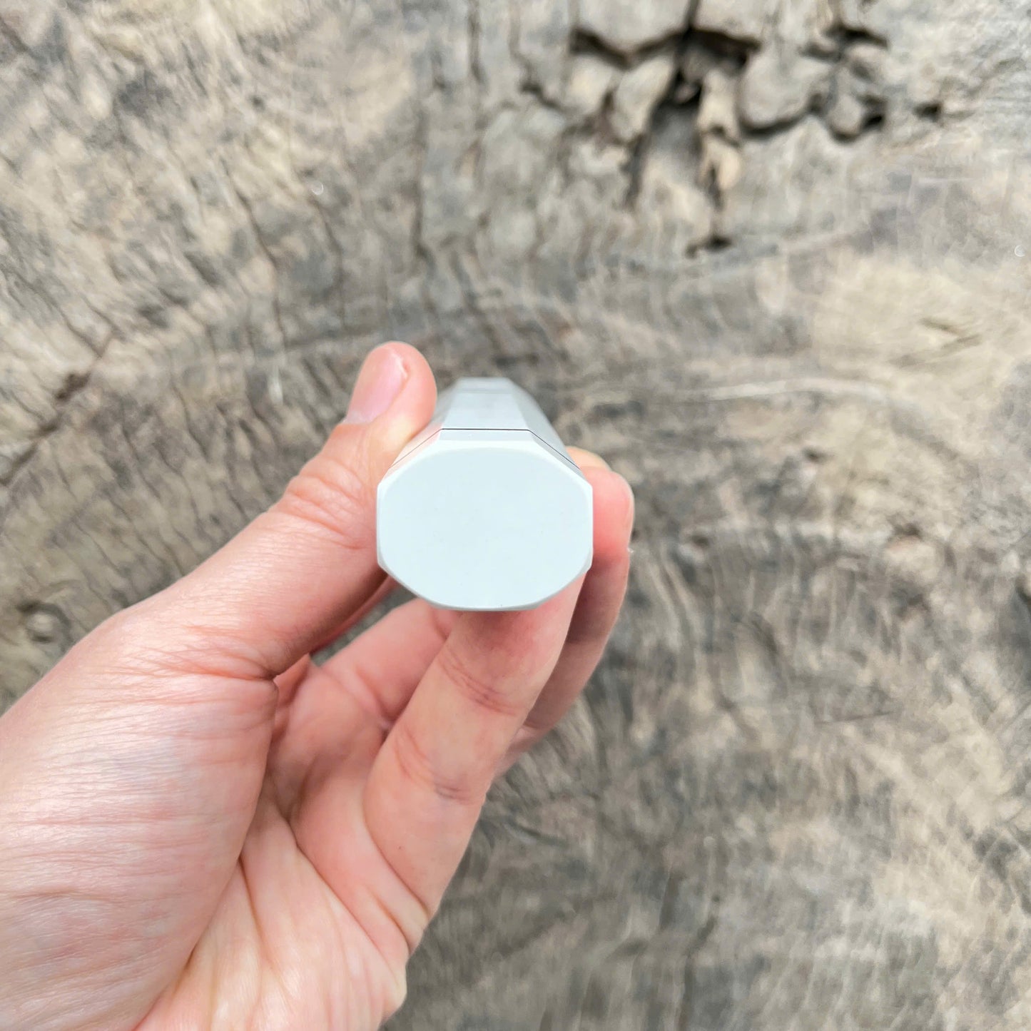 White stone Wa handle with Nickel ring