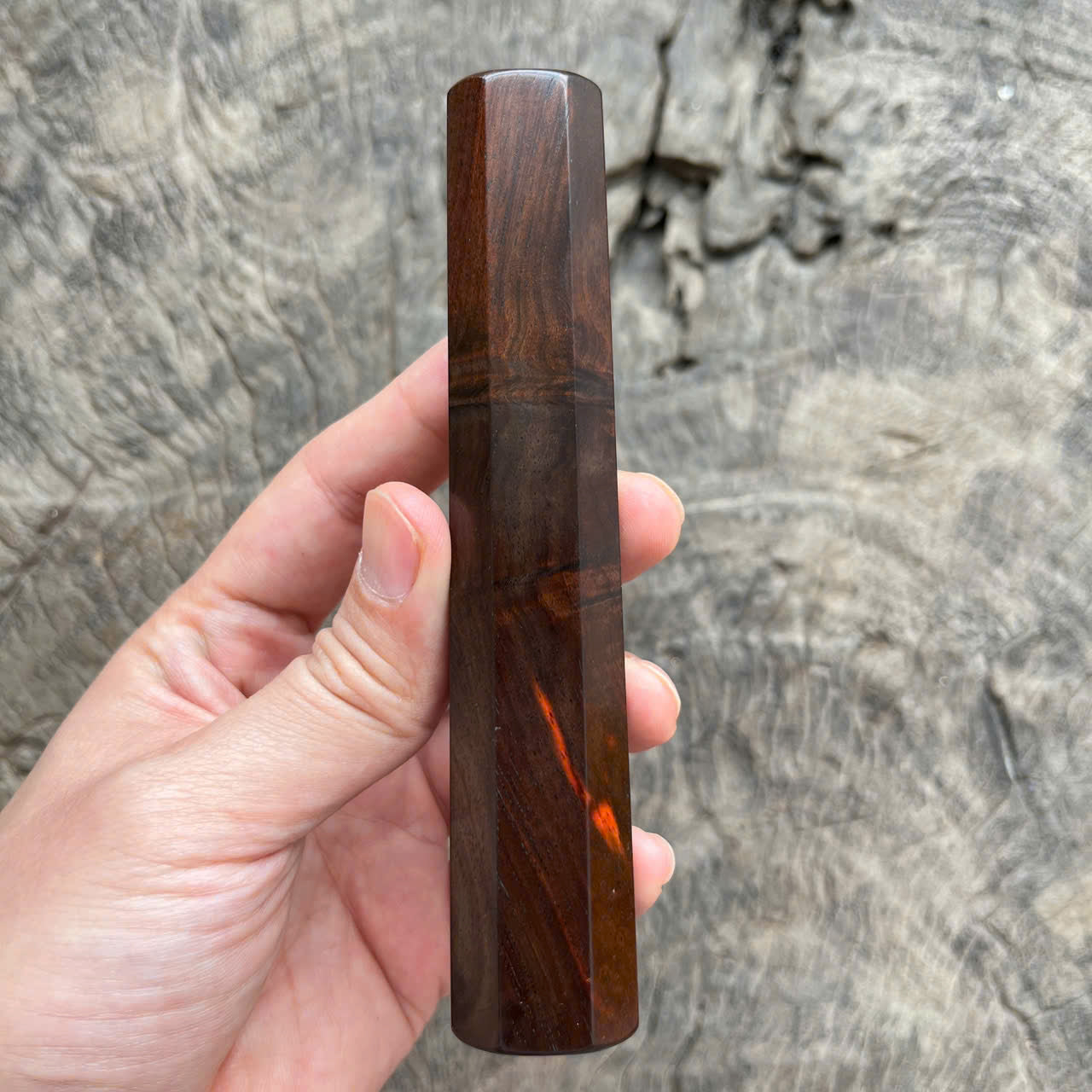 I- Rare Curly dark red Siam Rosewood, Mono, 135 mm