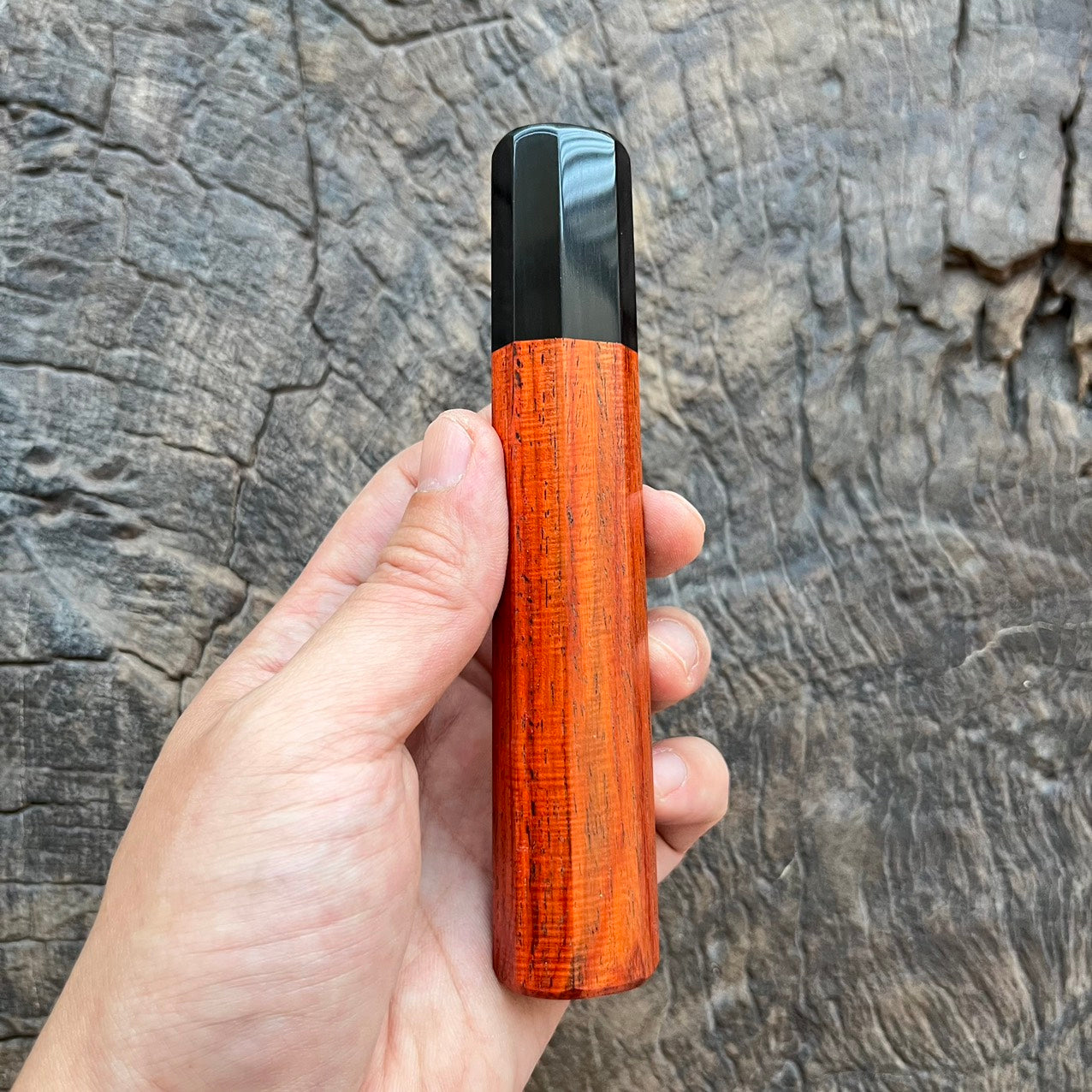 I- Curly Orange Siamese Rosewood Wa handle with black horn - 140mm