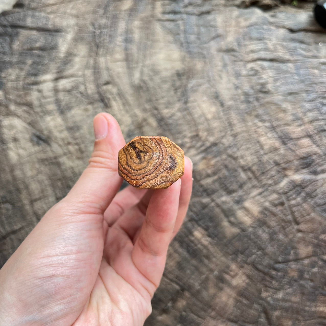 I- 6 Devil Eye Huanghuali wood Wa handle with marble horn ferrule -145mm