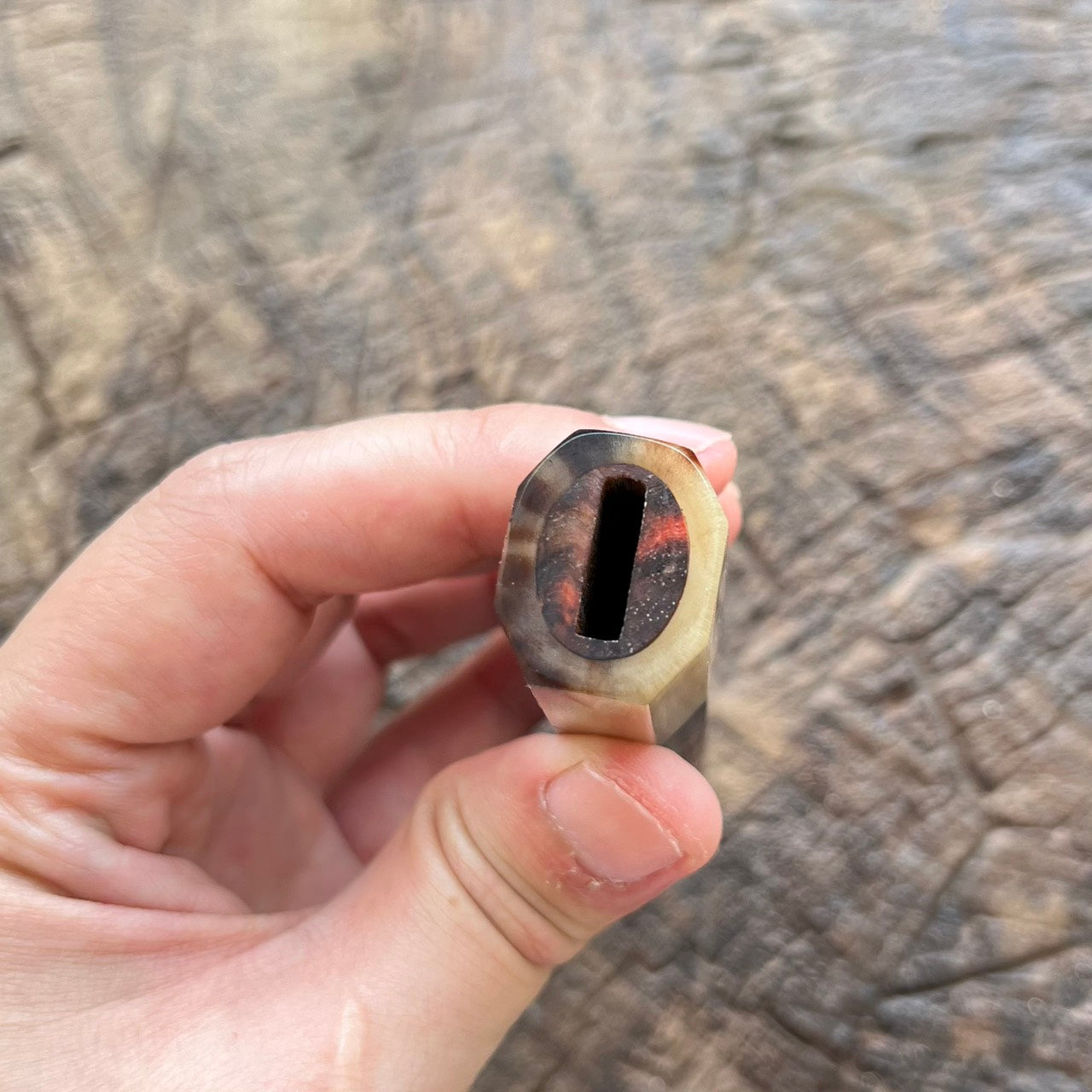 I- Super Curly Red Black marble horn ferrule - 130mm