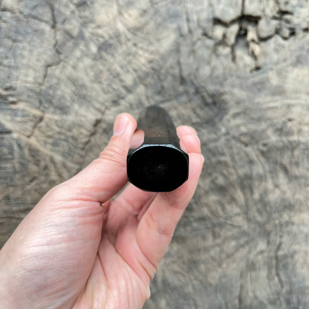 I- Black Siam Rosewood Wa handle with black horn ferrule and end cap, 135mm