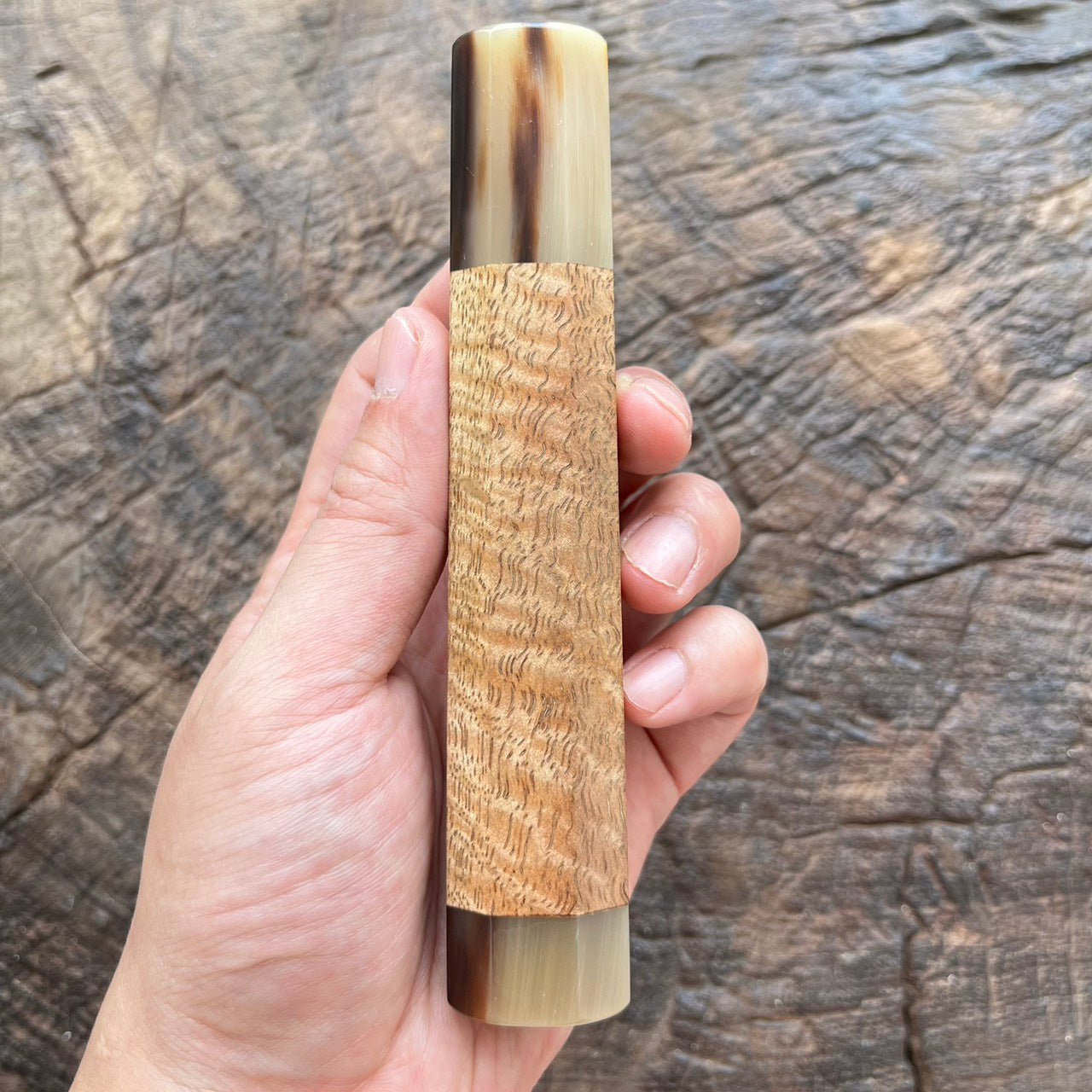 I- Curly Mango Wa handle with marble horn ferrule and end cap- 145mm