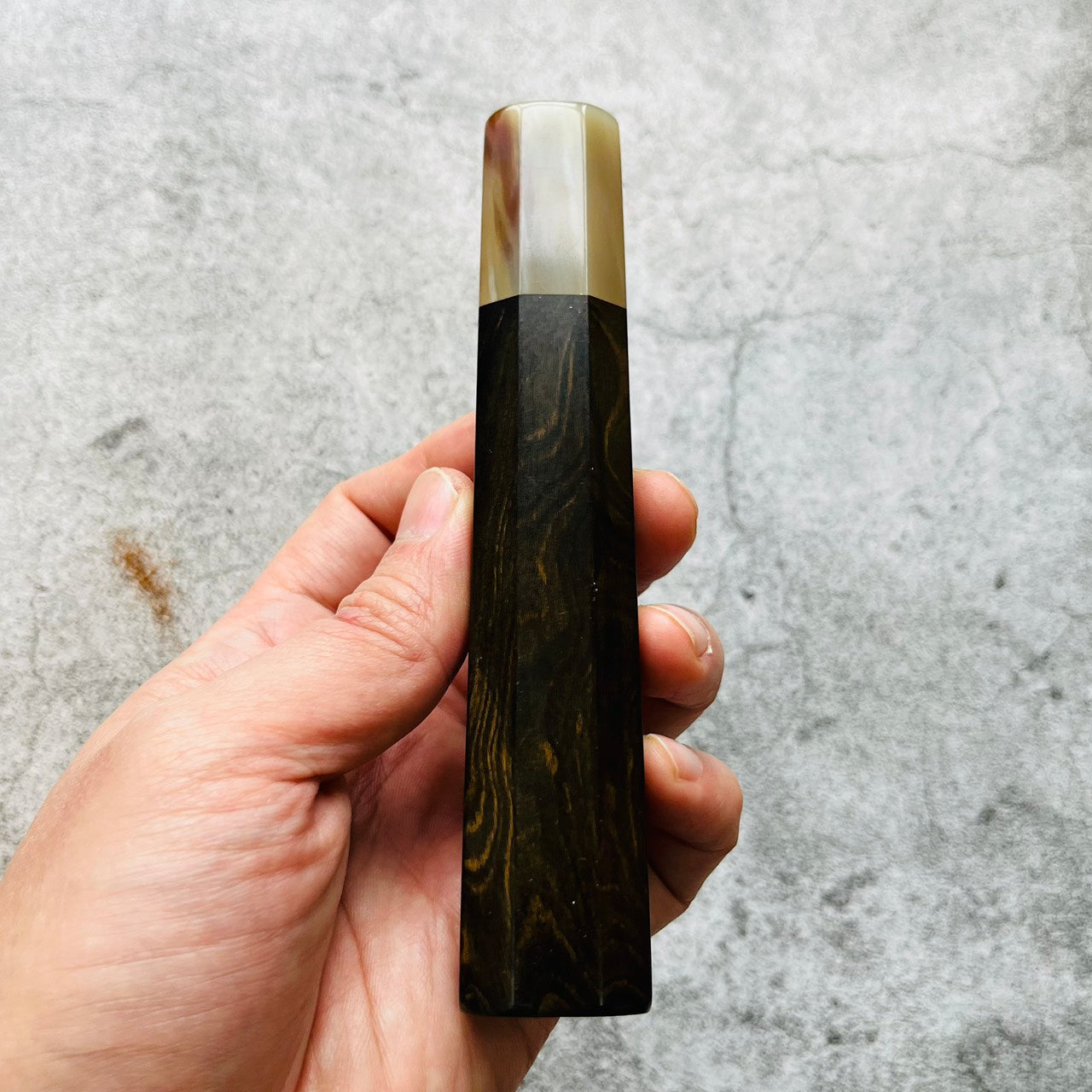 I- Grained Black Ebony Wa handle with marble horn ferrule - 140mm