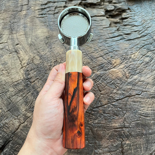 I- Octagon portafilter handle - Siam Rosewood with marble horn ferrule, M10 Thread