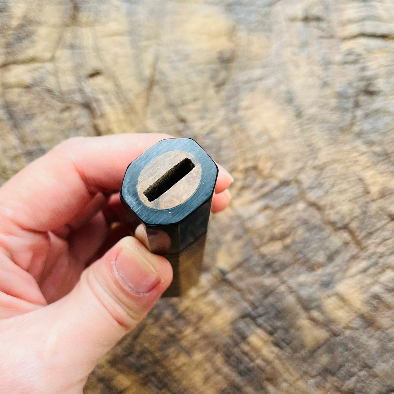 I- Stabilized wood Wa handle with black horn ferrule - 140mm