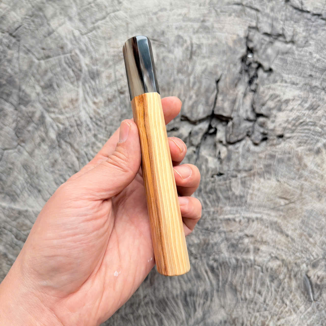 I - Slim Two Tone Tamamoku Cedar Wa handle, Marble Horn Ferrule, 145 mm