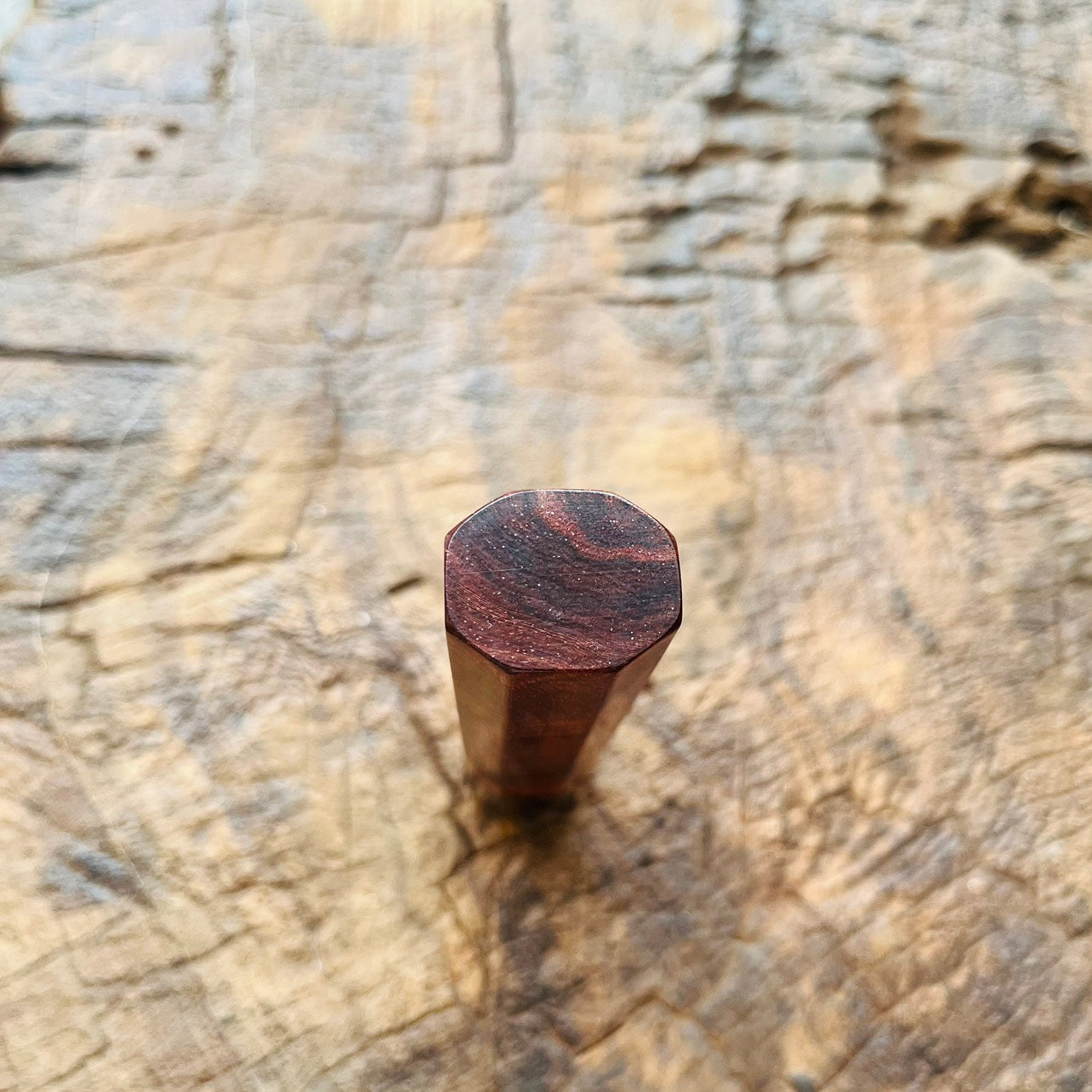 I- 11 Rosewood Wa handle with marble horn ferrule - 135mm