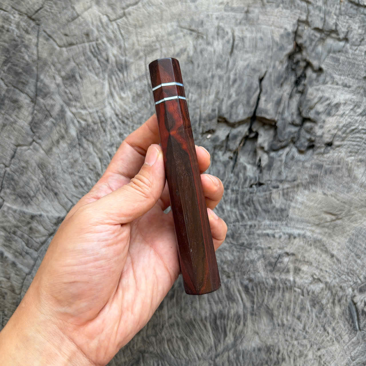 I -Siamese Rosewood with Mother of Pearl Inlay, Mono, 140mm handle