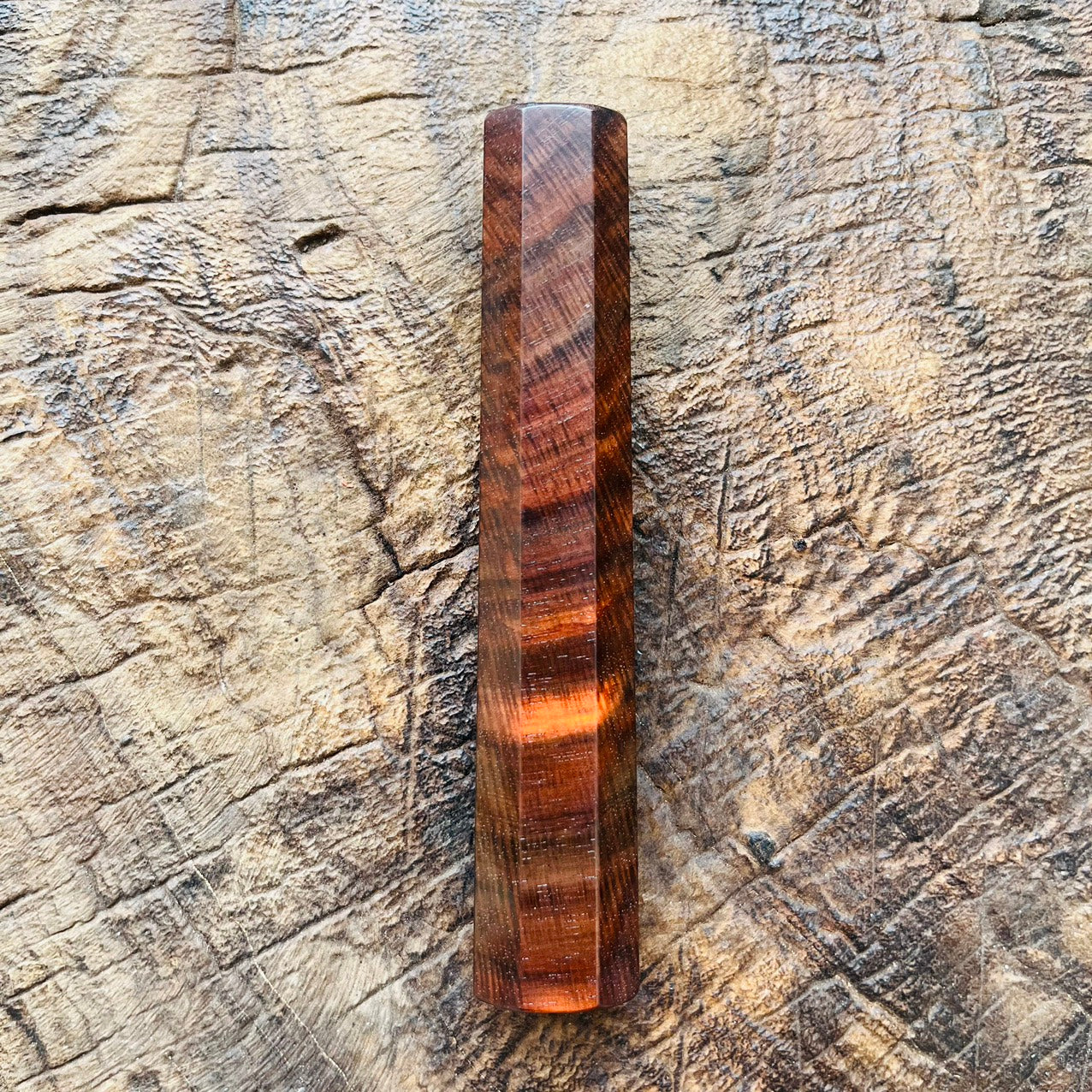 I- Rare Mono Curly Black Red Siamese Rosewood Wa handle 140mm