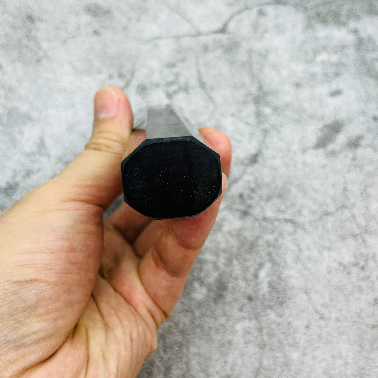 I- Siamese Rosewood Black red Wa handle with marble horn, 145mm