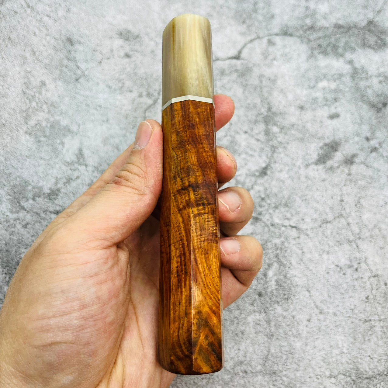 I- 9 Curly Siamese Rosewood Wa handle with marble horn ferrul, nickel spacer- 140mm