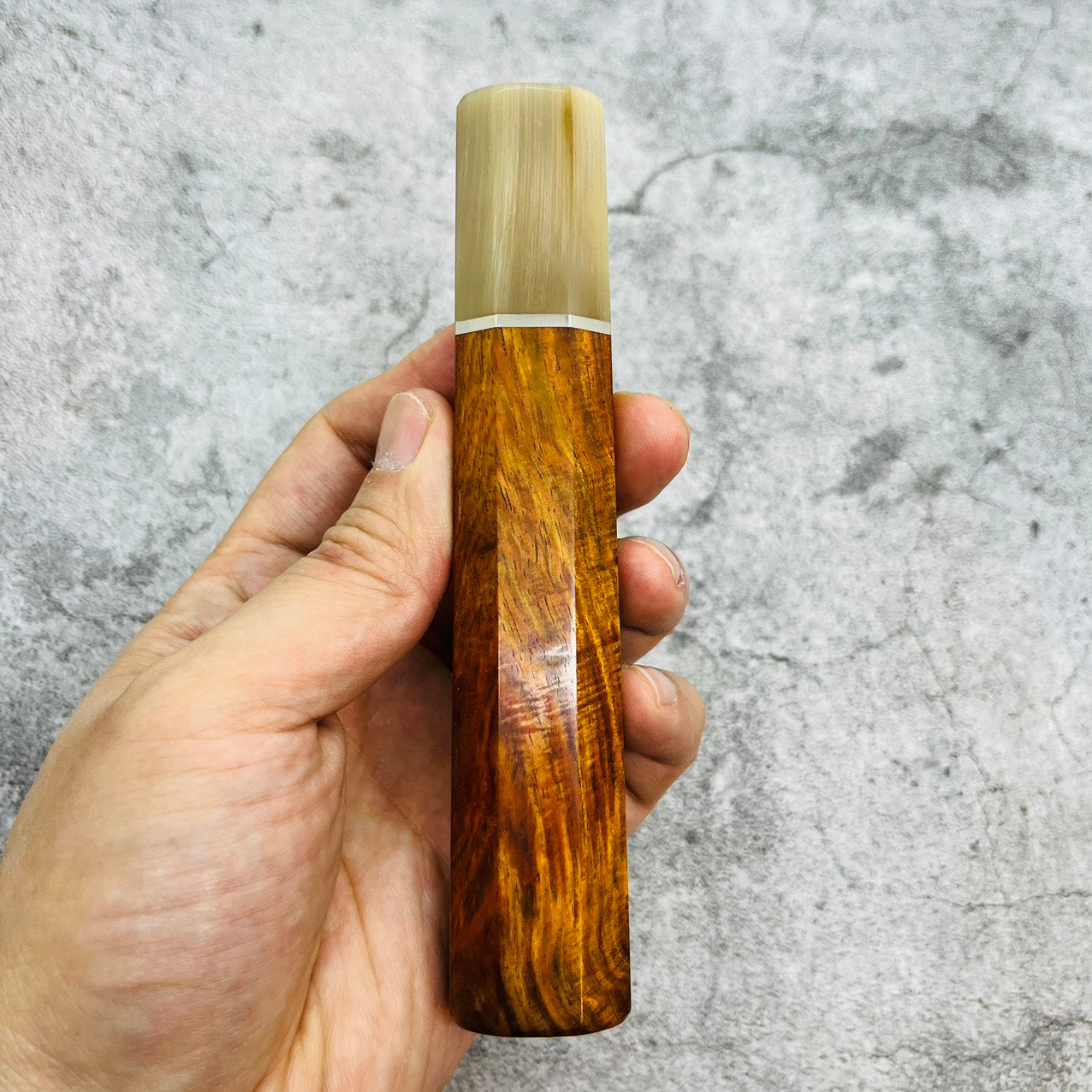 I- 9 Curly Siamese Rosewood Wa handle with marble horn ferrul, nickel spacer- 140mm
