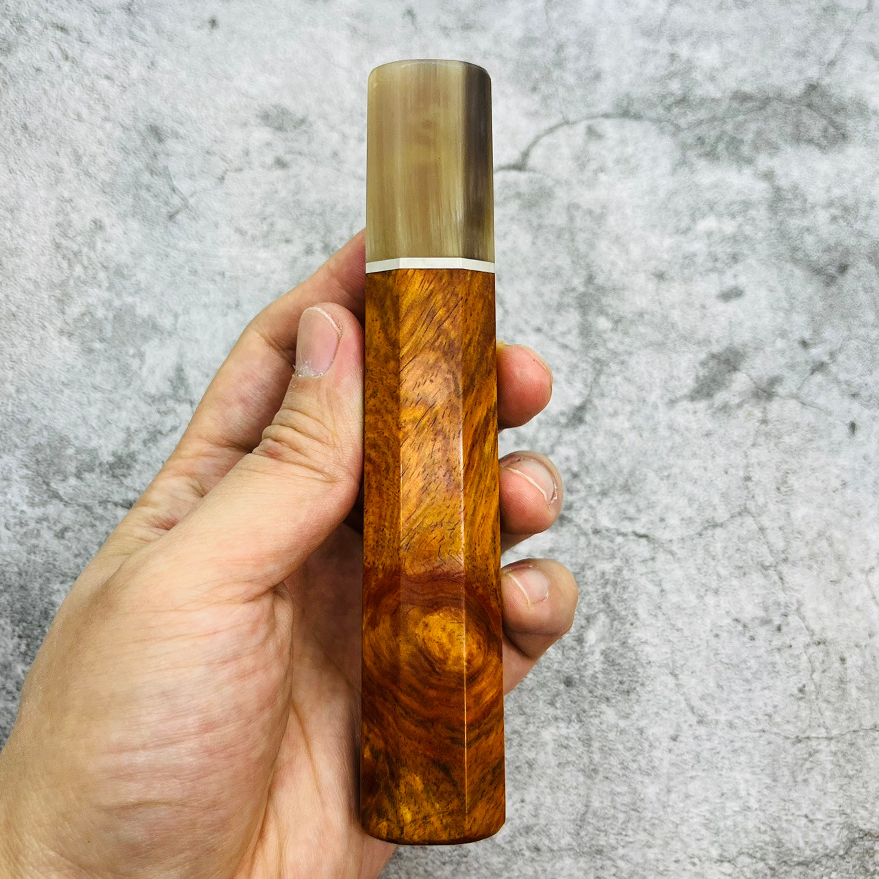 I- 9 Curly Siamese Rosewood Wa handle with marble horn ferrul, nickel spacer- 140mm