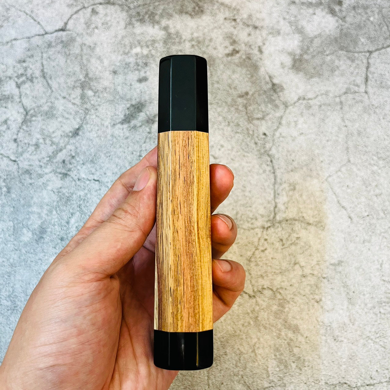 I- Dalbergia Odorifera Wa handle with black horn ferrule and end cap 140mm