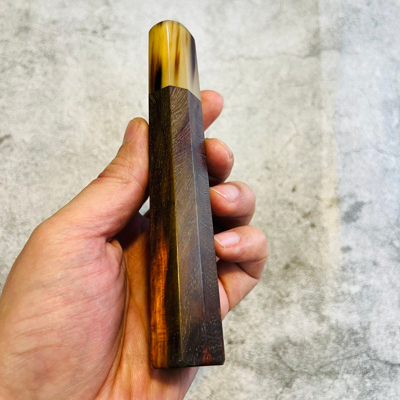 I- 6 Siamese Rosewood Wa handle with marble cream horn ferrule - 140mm