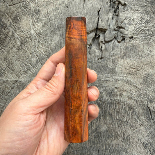 I - 31 Curly Siamese Rosewood Wa handle, Mono- 130mm