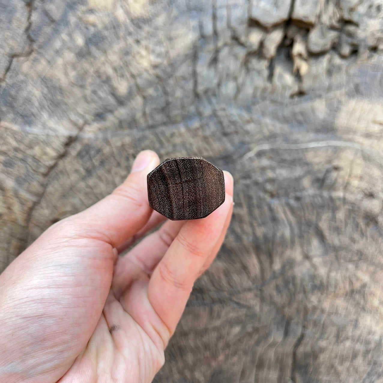 I- 3 Ringed gidgee Wa handle with marble horn - 135mm