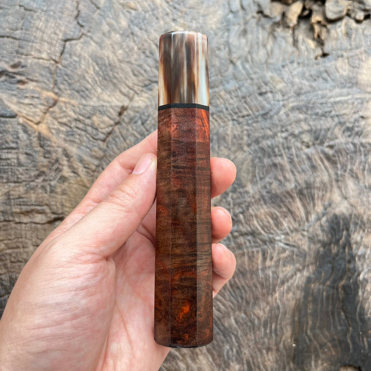 I -Rare Curly Red Siam Rosewood Wa handle with marble horn, black G10 spacer - 145mm