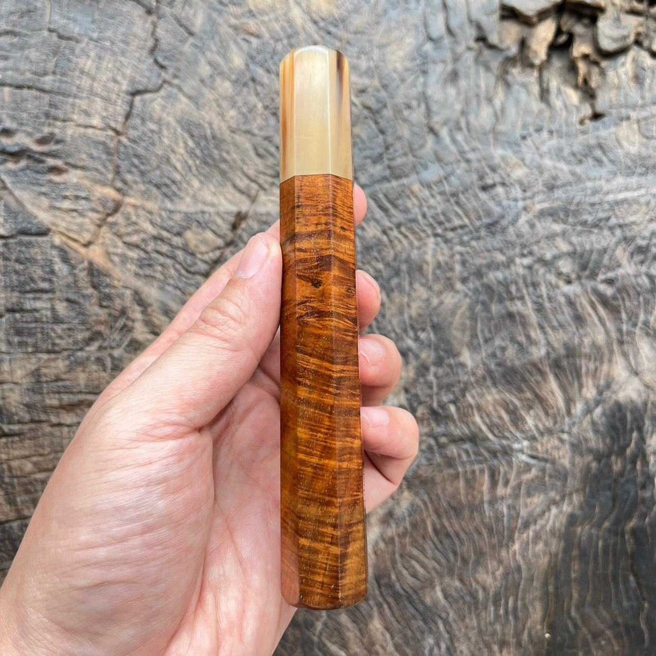 I -Coffee Curly Red Siam Rosewood Wa handle with marble horn - 145mm