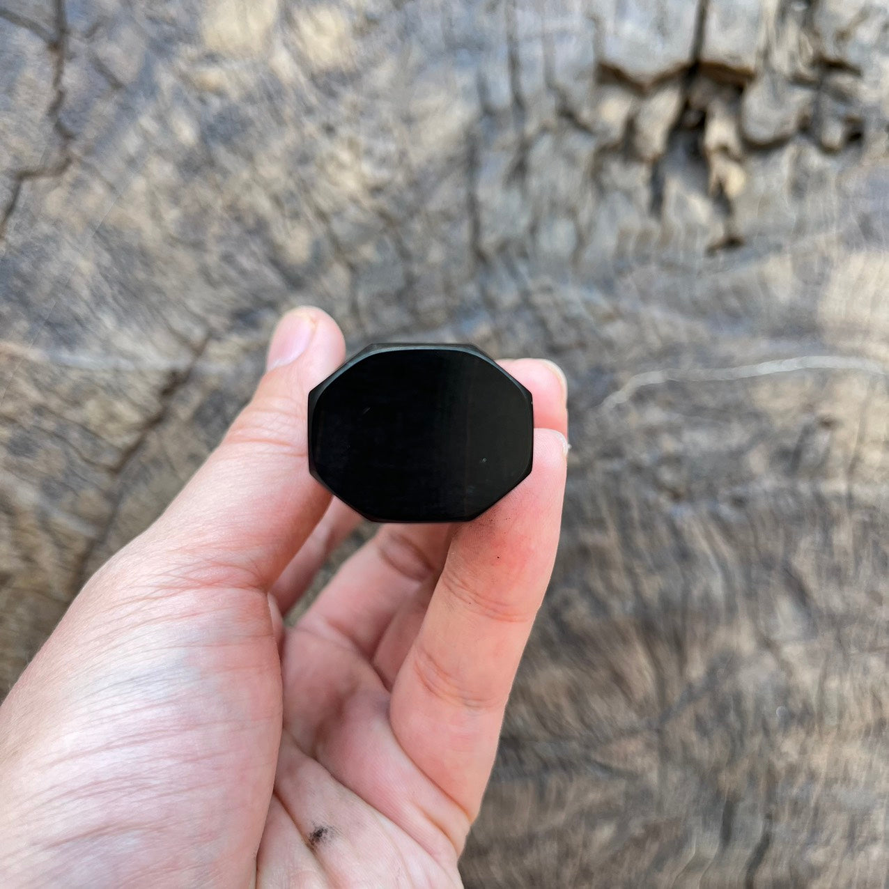 I -14 Ebony Wa handle with dark red marble horn- 145mm