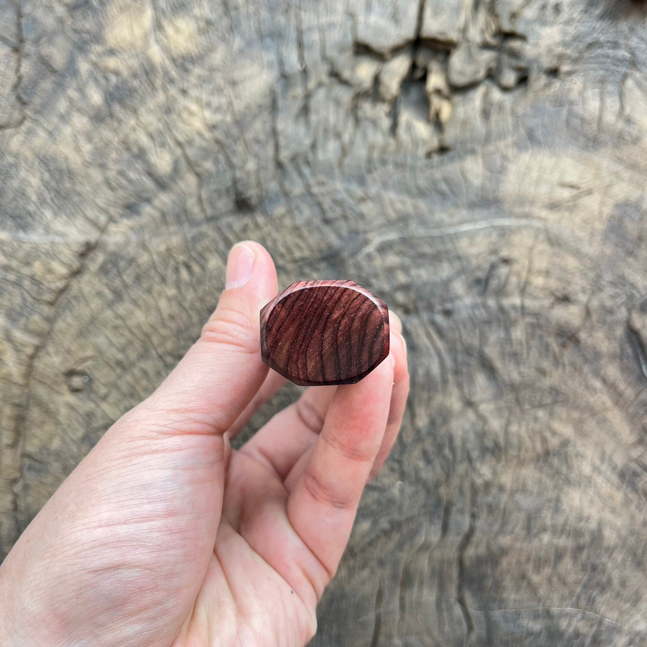 I - Rare Mono Curly Purple Rosewood Wa handle - 145mm