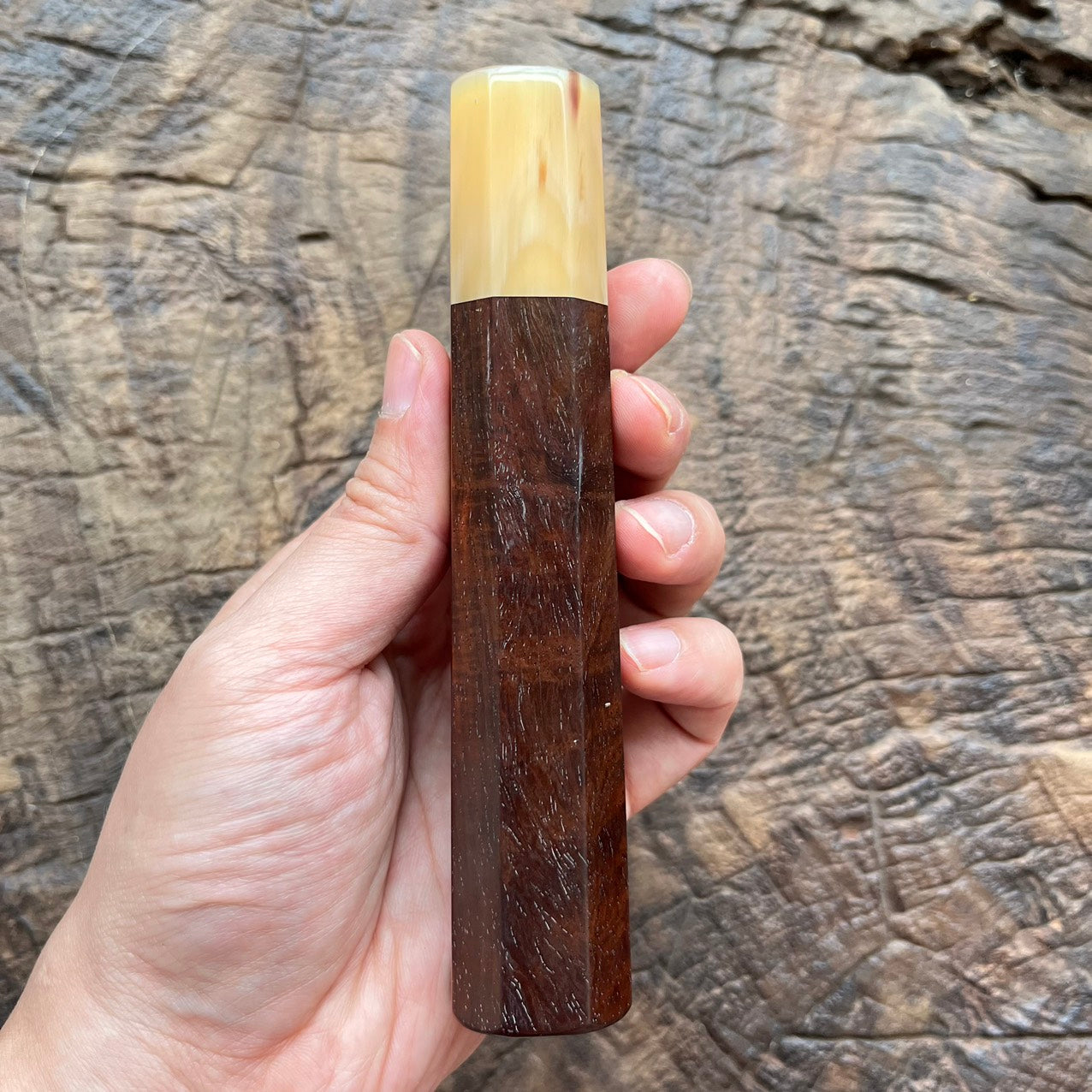 I- 11 Siamese Rosewood Wa handle with marble horn ferrule, 145mm
