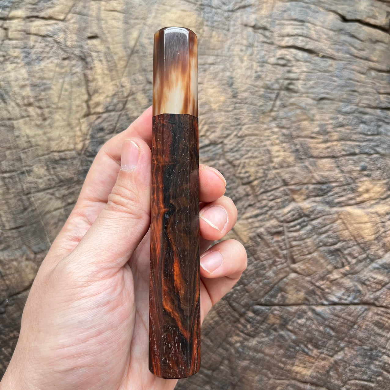 I- Rare Curly Red line Rosewood with marble horn, nickel 140mm