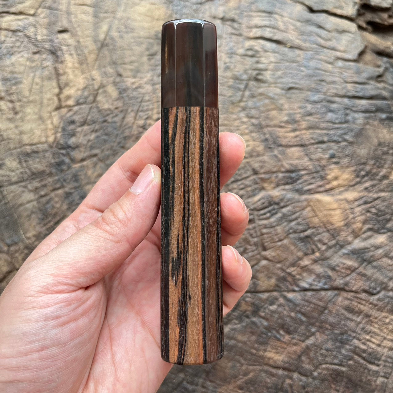 I- Madagascar ebony Wa handle with marble horn ferrule - 135mm