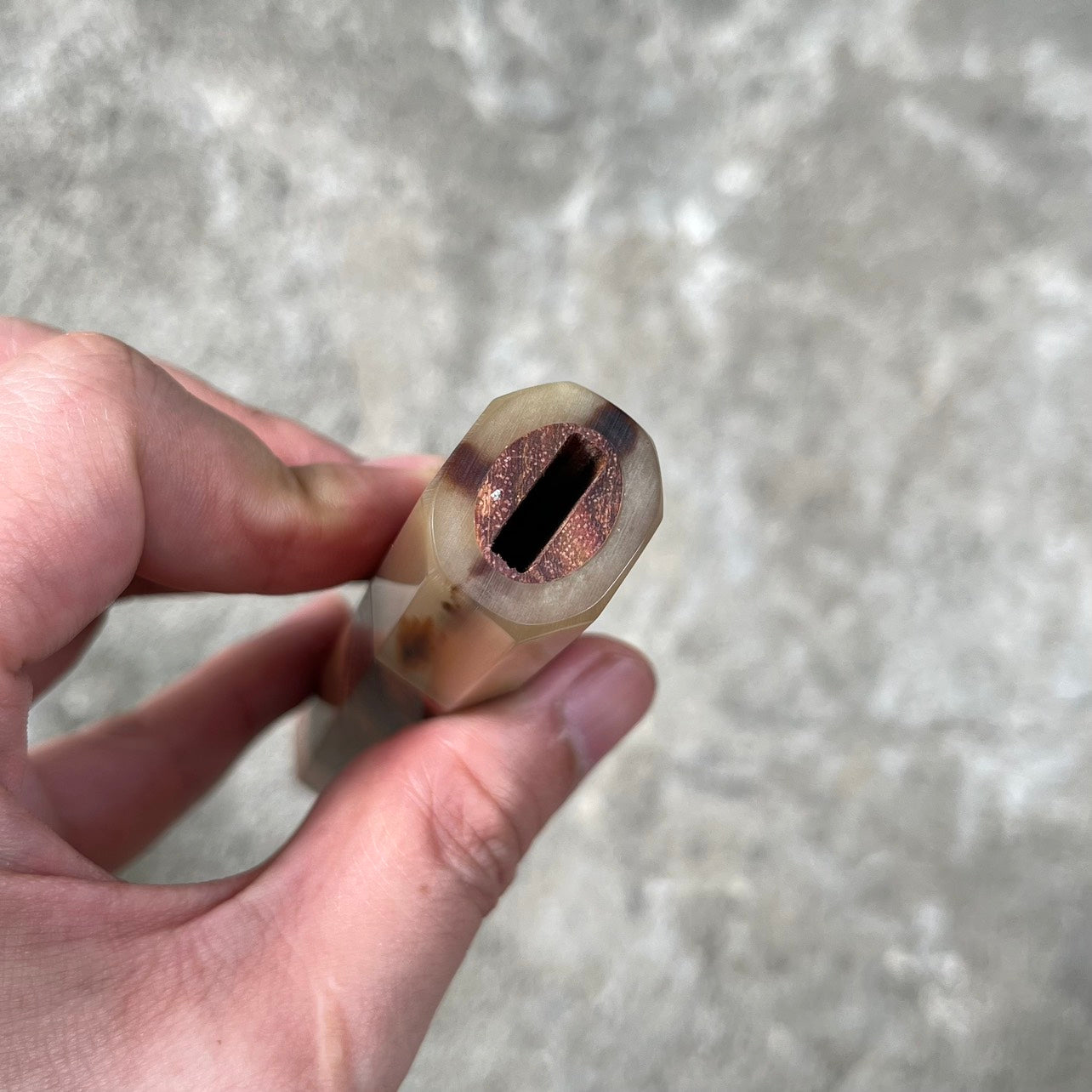 I- 8 Huanghuali wa handle with marble horn - 140mm