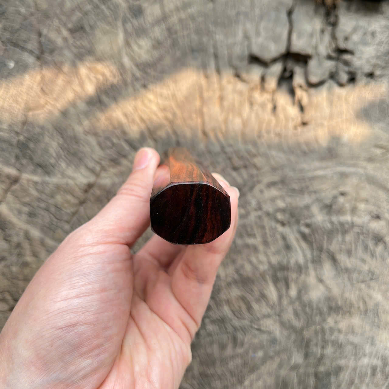 I- 8 Red black Siamese Rosewood Wa handle, Mono - 135mm