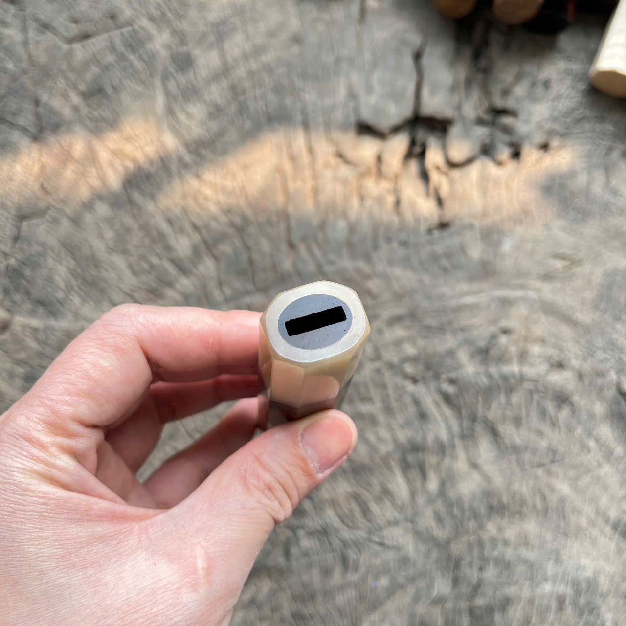 I- 3 Two tone Curly Siamese Rosewood Wa handle, white horn ferrule - 128mm