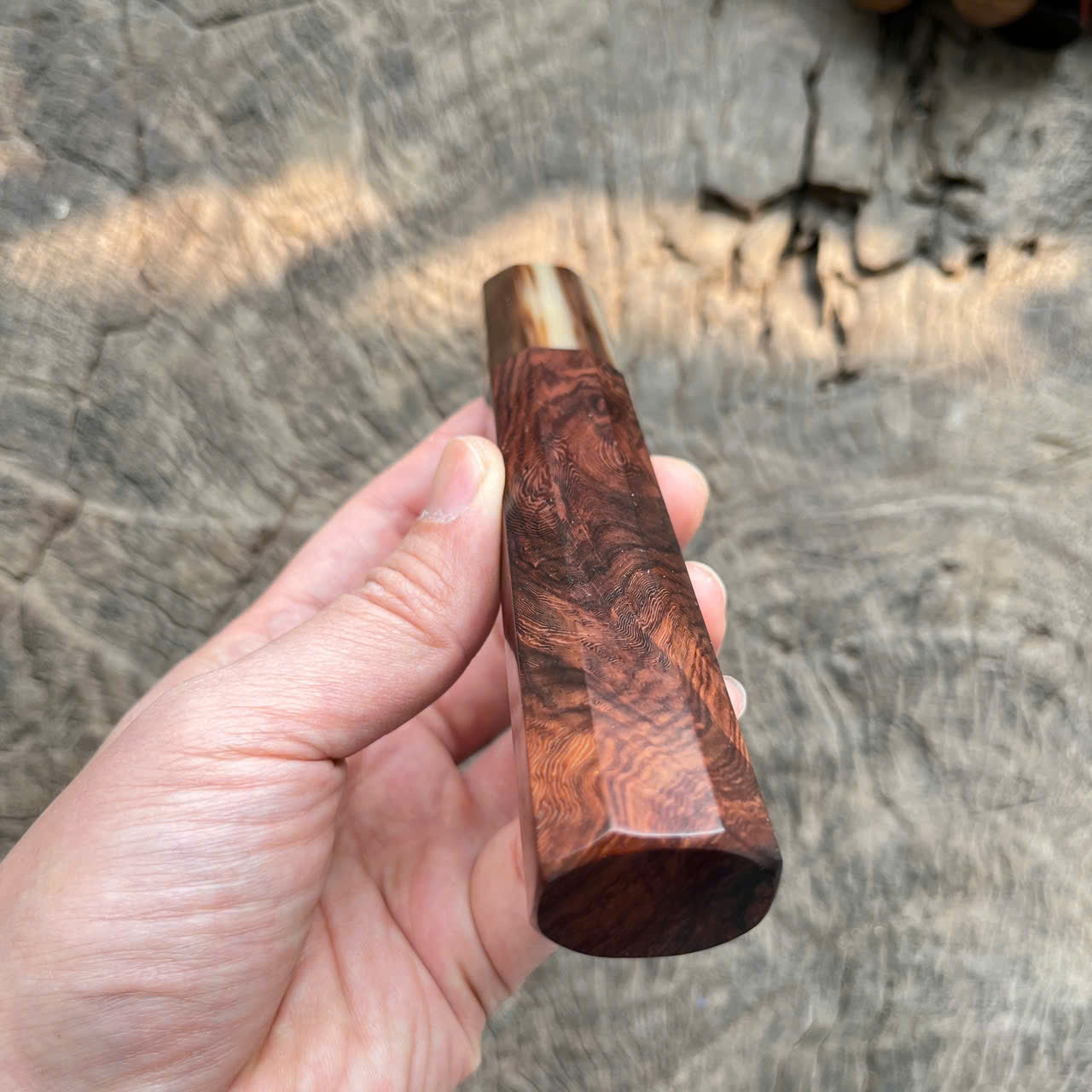 I -4 Dark Rosewood Wa handle, marble horn ferrule, 145mm