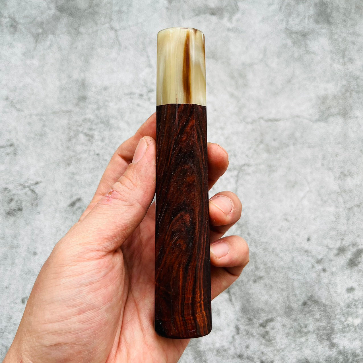 I- Siamese Rosewood Wa handle with marble cream horn ferrule - 140mm