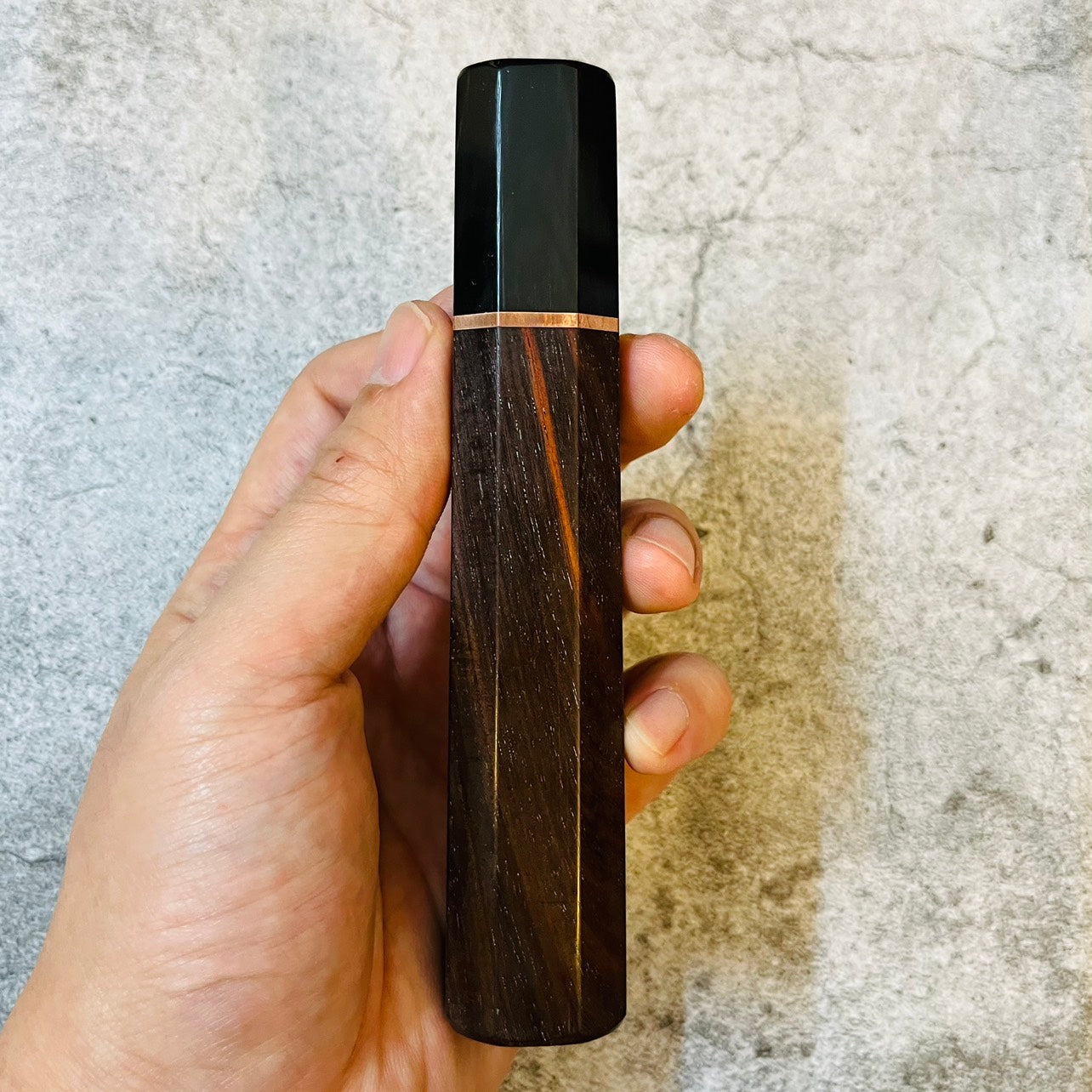 I-Siamese Rosewood Wa handle with black horn ferrule and copper spacer, 135mm