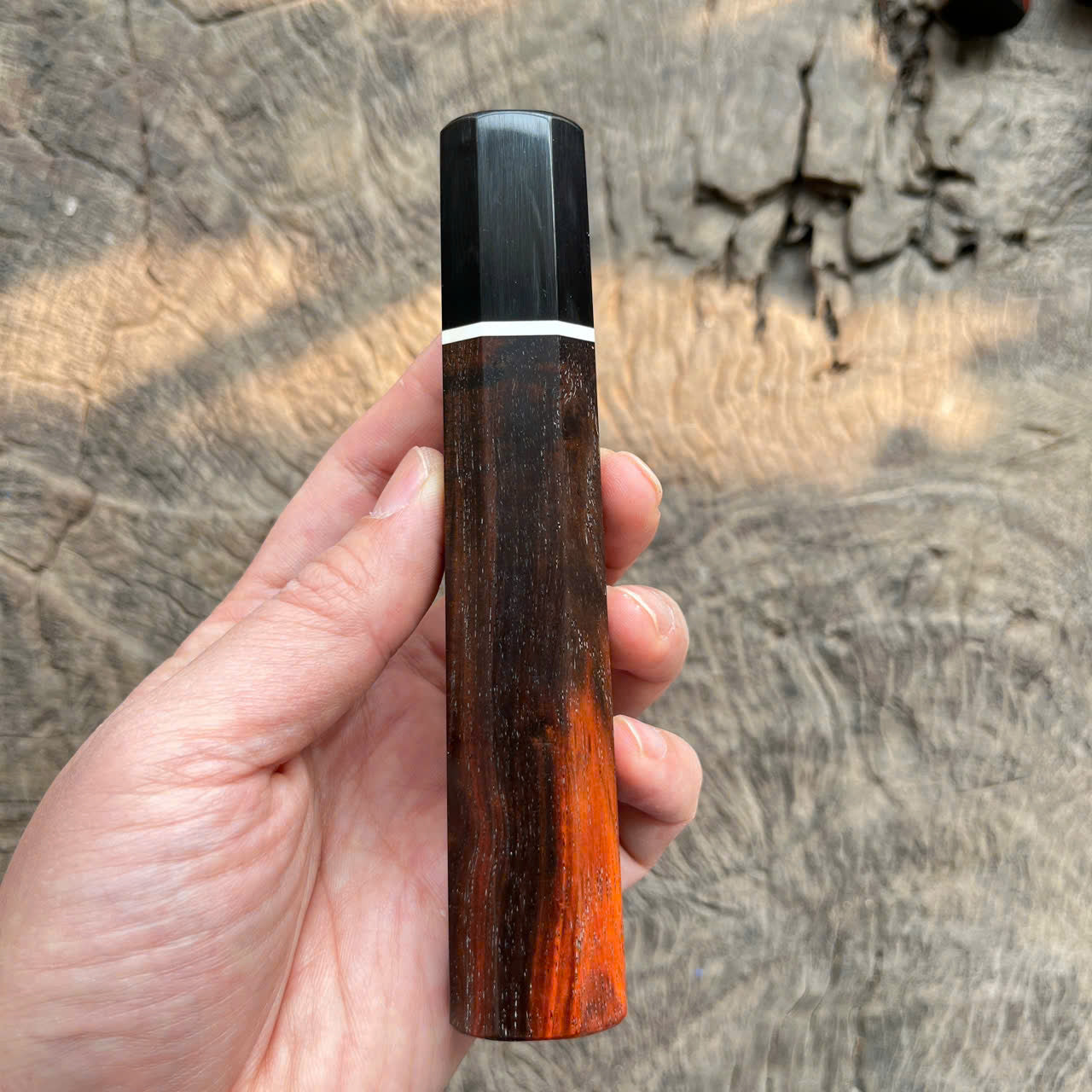 I -5 Siamese Rosewood Wa handle, black horn ferrule, white spacer- 140mm
