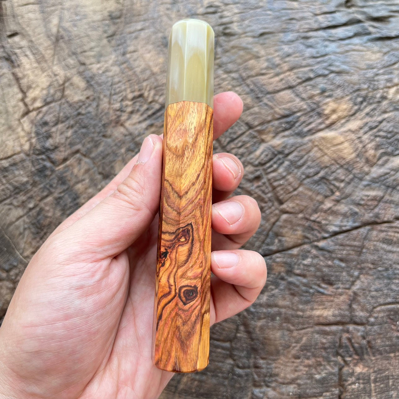 I- Devil Eye Huanghuali wood Wa handle with marble horn - 140mm