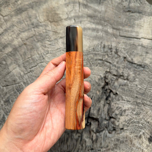 I - 11 Two Tone Rosewood Wa handle, Marble horn ferrule, 140mm handle
