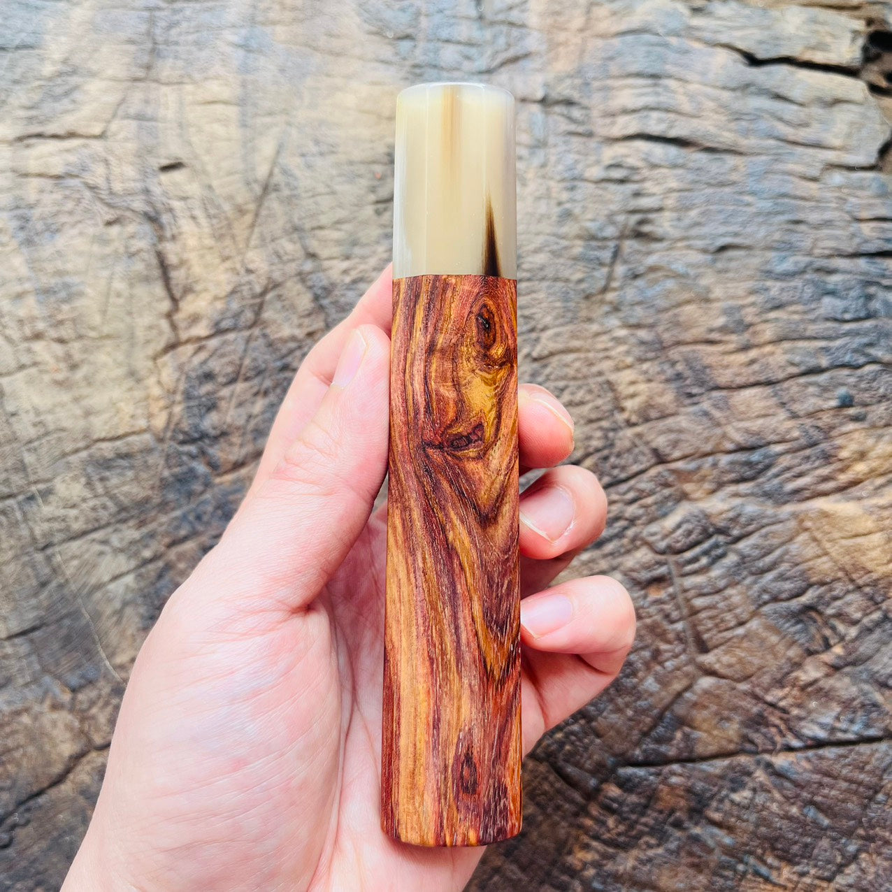 I- Huanghuali wood wa handle with marble horn ferrule - 140mm