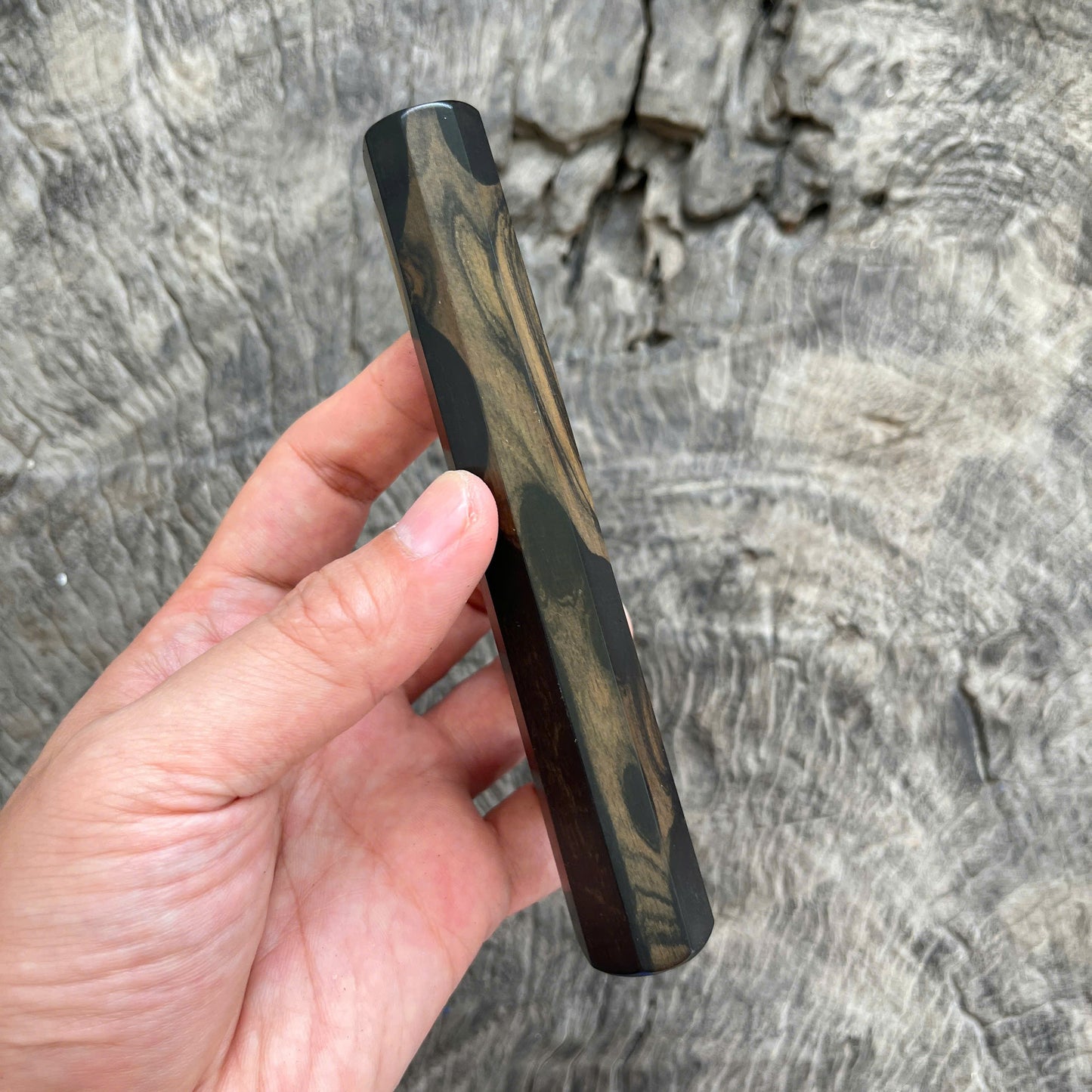 I- 11 Two Tone Ebony Wa handle, Mono - 135mm