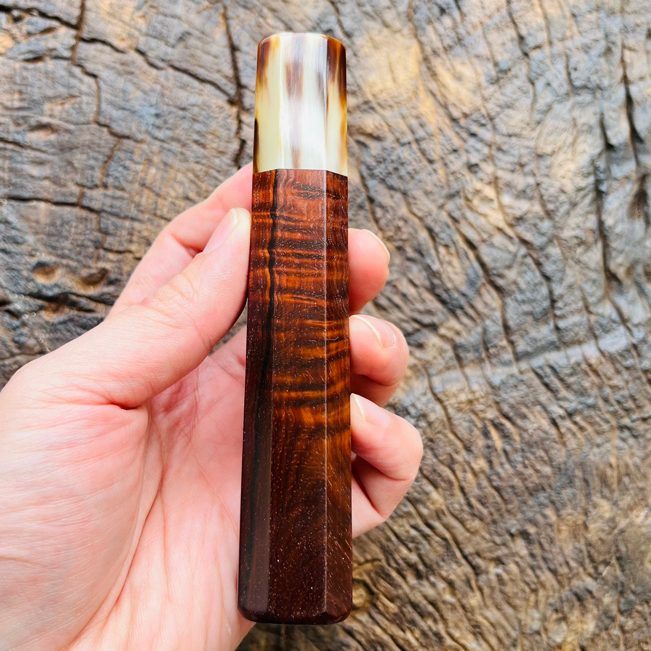 I- Curly Red black rosewood Wa handle with cream red horn ferrule, 135mm