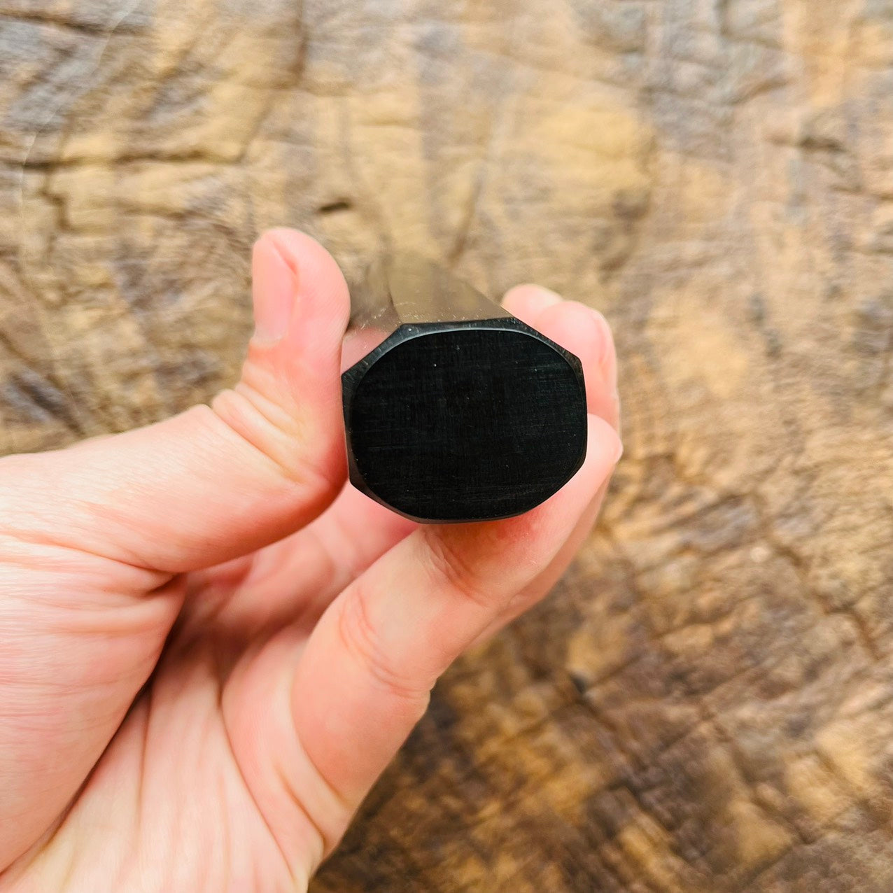 I- Ebony handle with black horn ferrule - 140mm