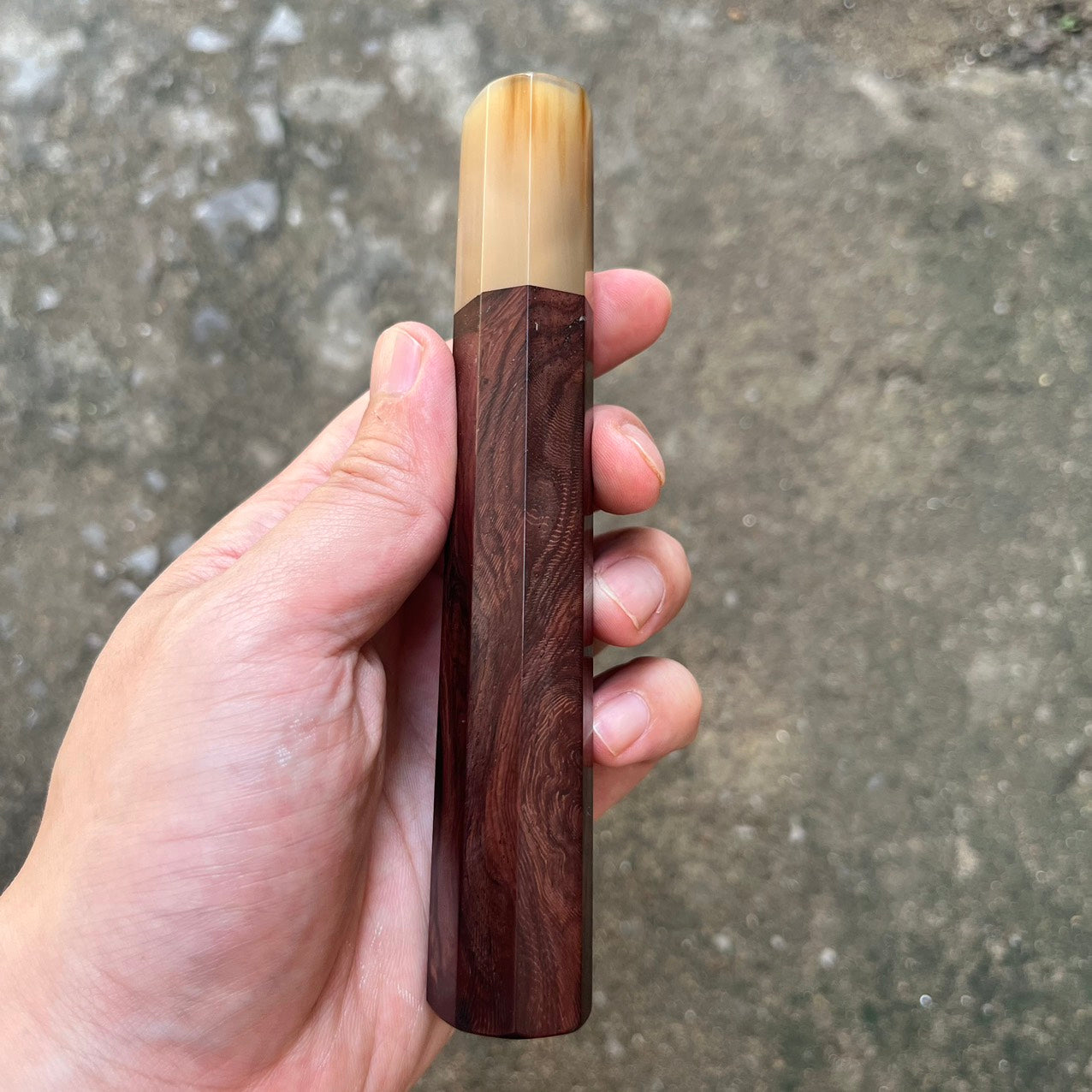 I- Dark Grain Rosewood handle with marble horn ferrule - 145mm