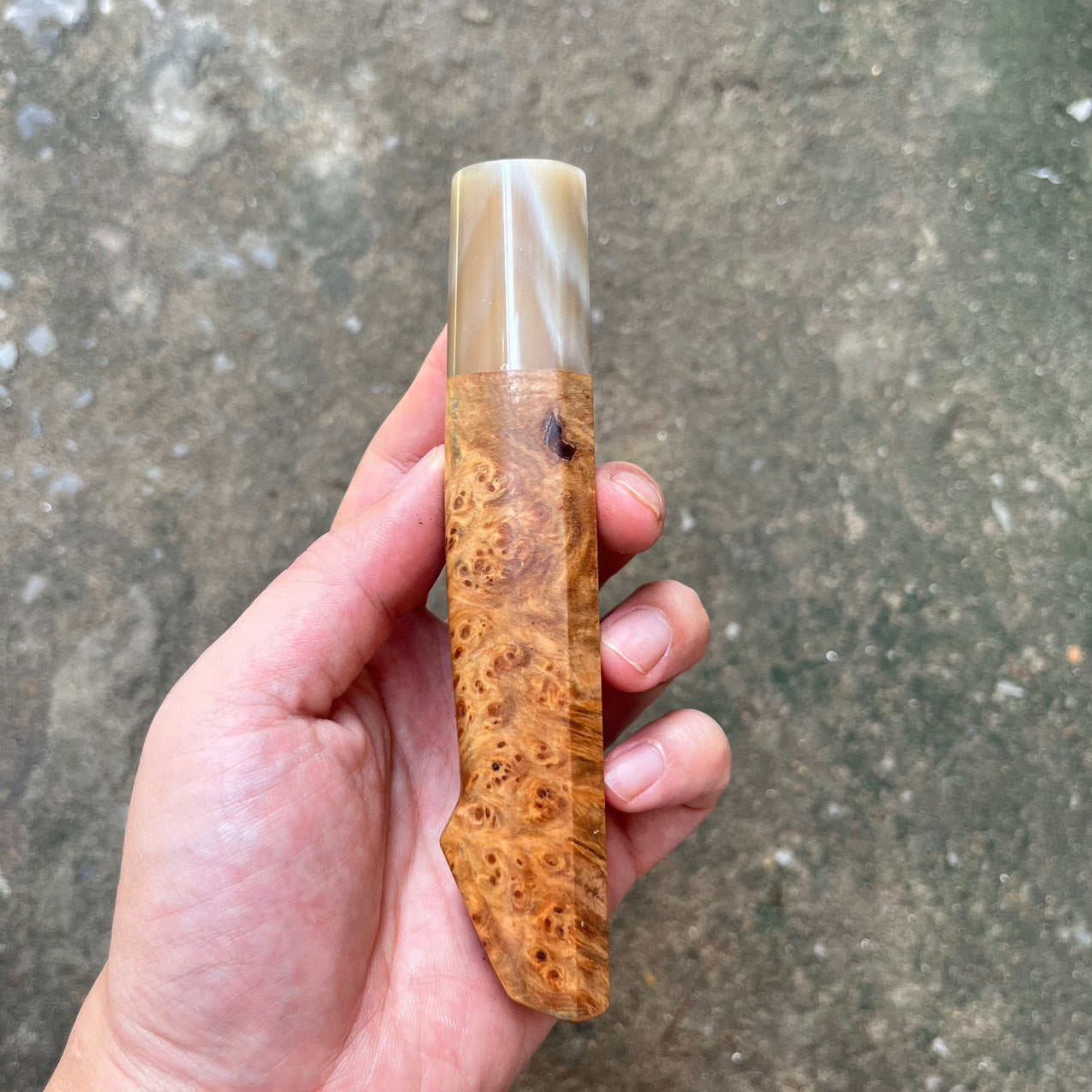 I- Western Rokkaku Hanmaru Dragon Burl handle with cream horn ferrule - 145mm