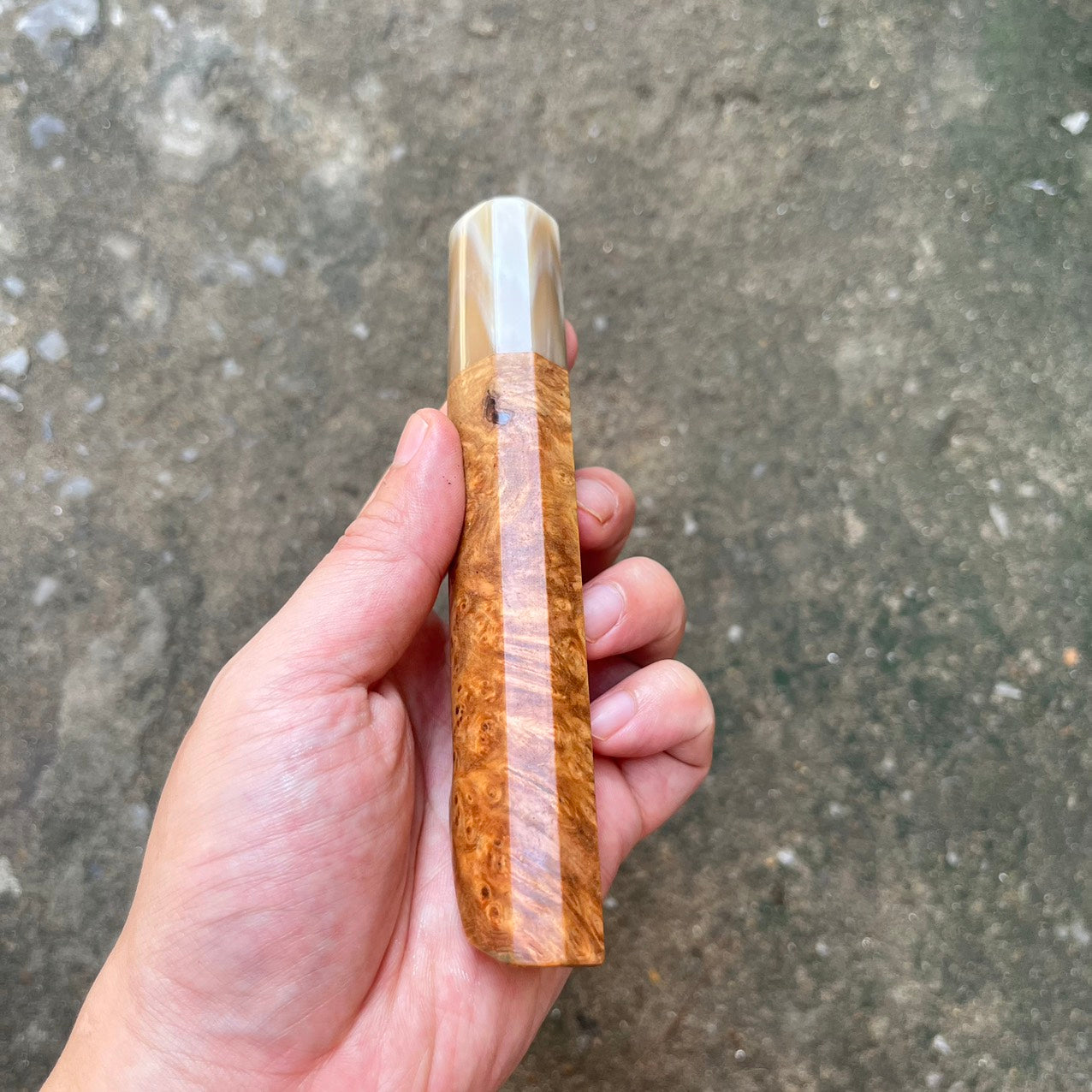 I- Western Rokkaku Hanmaru Dragon Burl handle with cream horn ferrule - 145mm