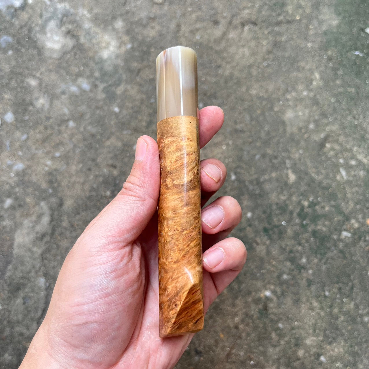 I- Western Rokkaku Hanmaru Dragon Burl handle with cream horn ferrule - 145mm