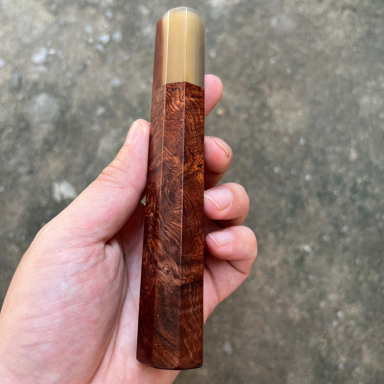 I- Special, Rare Burl Rosewood handle with marble horn ferrule - 145mm
