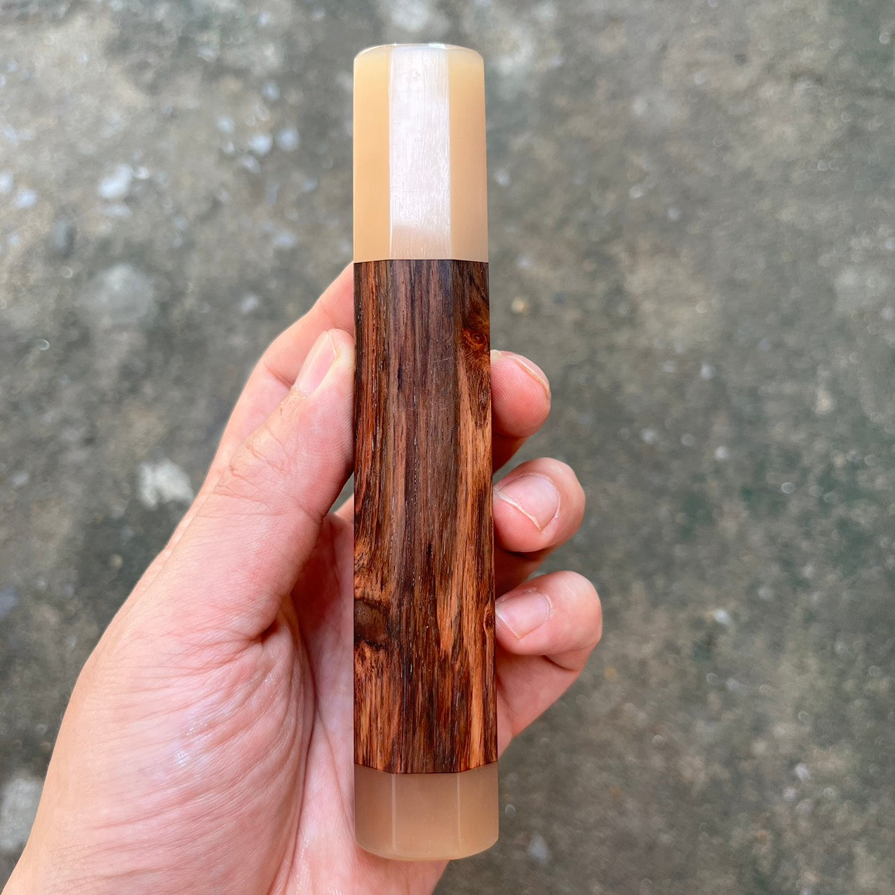 I- 11 Siamese Rosewood Wa handle with marble horn ferrule and end cap - 140mm